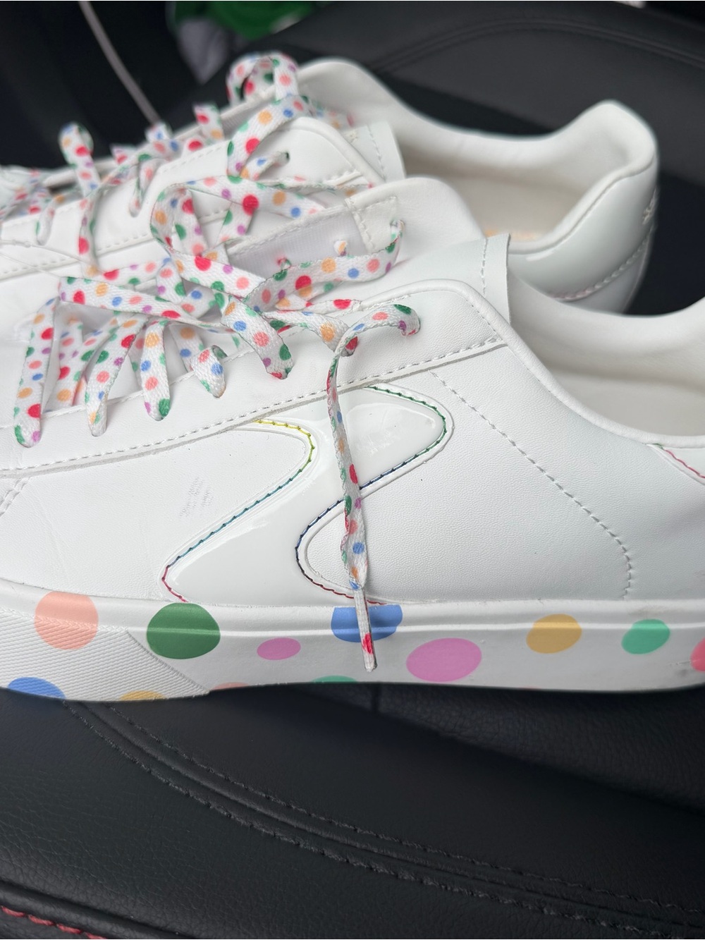 White Low-Top Women's Sneakers with Multicolor Polka Dot Accents